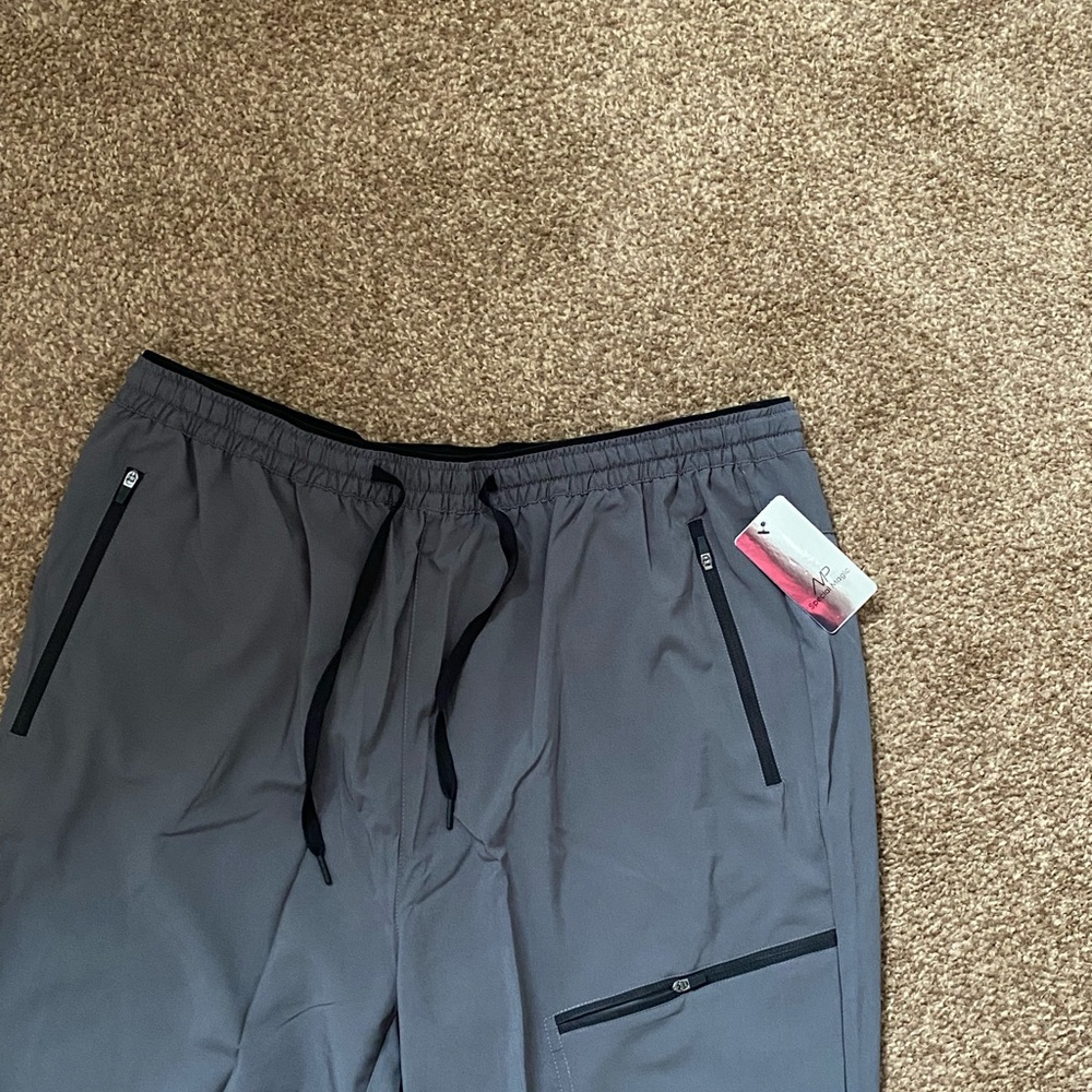 Special Magic Women’s 2xl Gray  Capri Cargo Pants with Zipper Pockets - Picture 2 of 4
